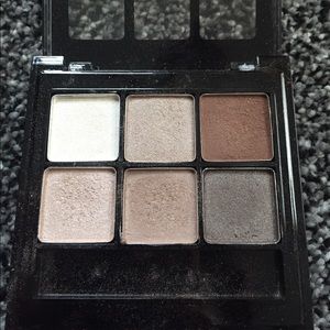 ❤️SOLD❤️Elf eyeshadow palette. Brown tone