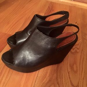 Elizabeth + James "E-Holly" Wedges