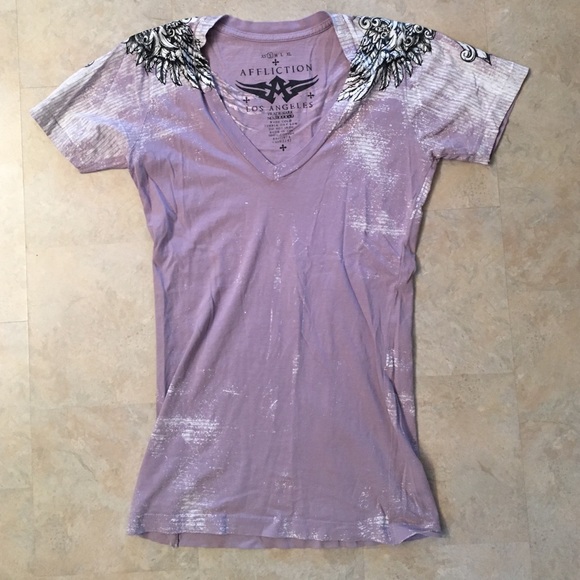 Graphic tee