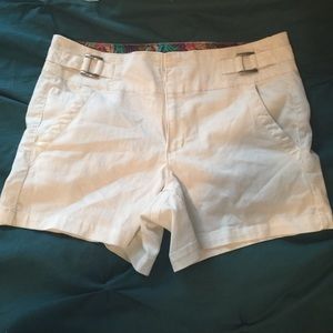 Cute white summer shorts