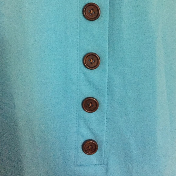 Button Top - Picture 2 of 2