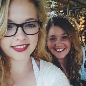 Meet your Posher, Ally