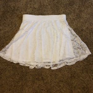 Flow out skirt