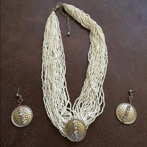 Set of seed bead necklace and disc earrings