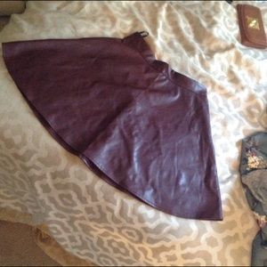 Faux leather  skater skirt small 💎