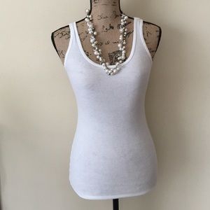 Gap tank top
