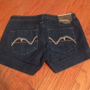 Jean shorts!
