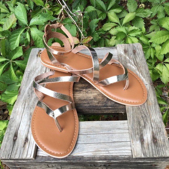 NEW Gold Metallic Top Shop Strappy Sandals - Picture 1 of 6