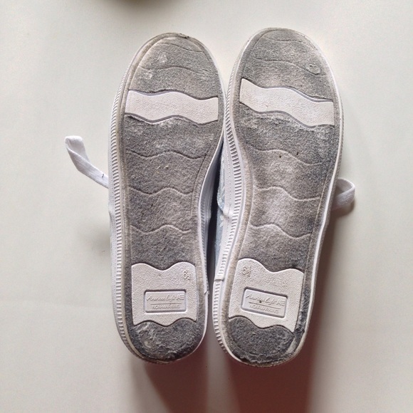 Women's baby blue converse sneakers - Picture 6 of 6