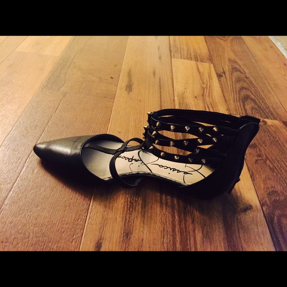 Pre loved Jesica Simpson black flats and studs