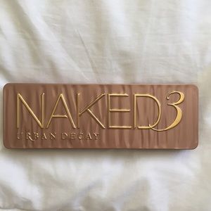 Naked 3 pallet