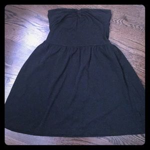 🎉SOLD🎉Black strapless skater dress. Open back