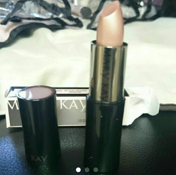 Mary kay cream lipstick
