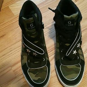 G by Guess camo hi-tops