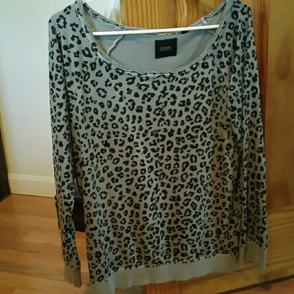 Guess leopard off the shoulder shirt