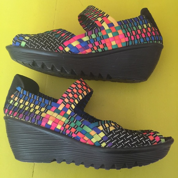 Bernie Mev multicolor wedge sandals