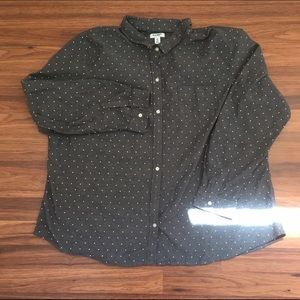 Old Navy Polka Dot shirt