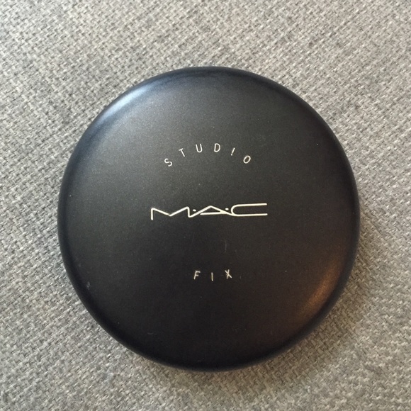 MAC studio fix NC45