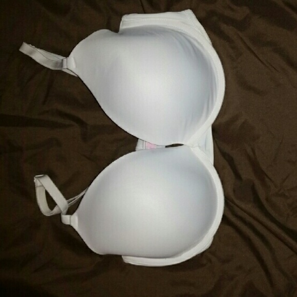 TODAY ONLY! VS pink bra 36DD FINAL PRICE!