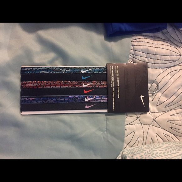 Nike head bands