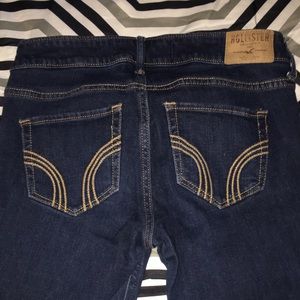 Super skinny, dark wash Hollister jeans! 💕