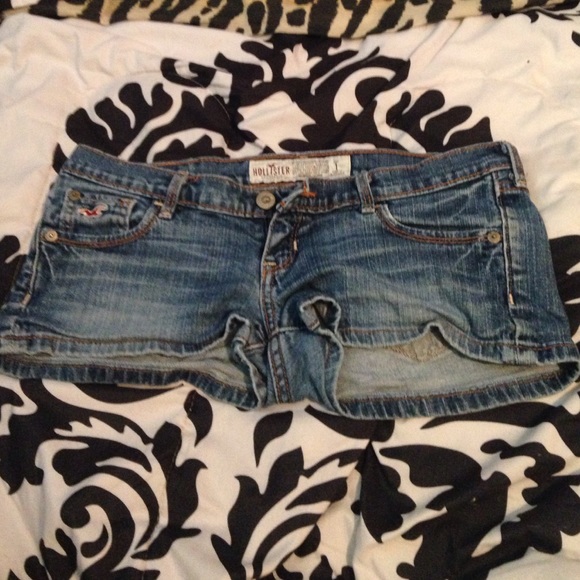 Hollister jean shorts