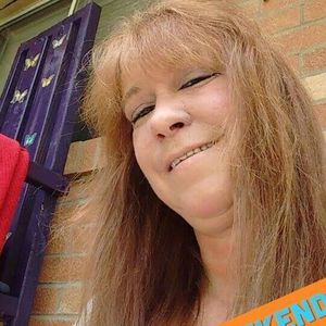 Meet your Posher, Helen