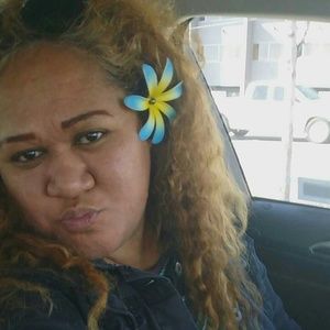 Meet your Posher, Malia