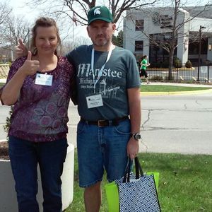 Meet your Posher, Pauline