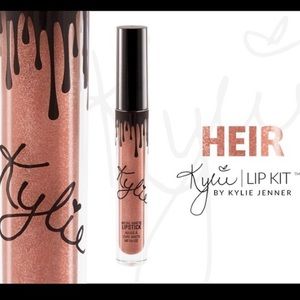 Heir Kylie lipkit