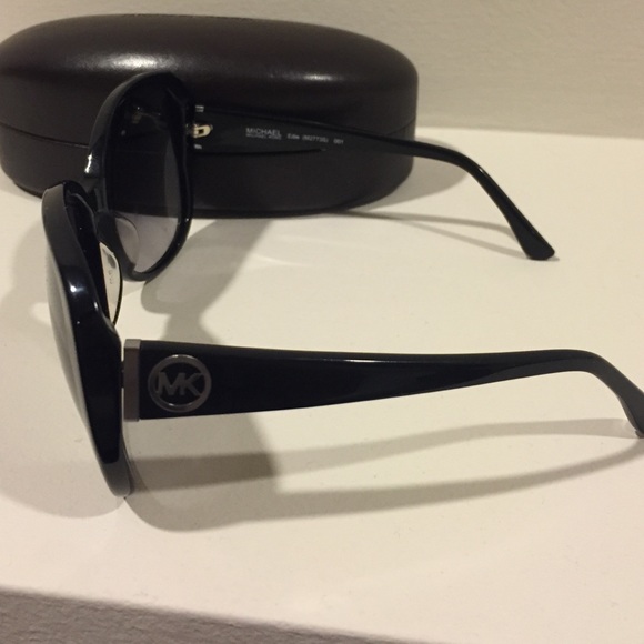Authentic Michael Kors Sunglasses - Picture 2 of 3