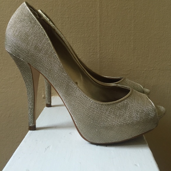 Zara champagne gold heels - Picture 2 of 4