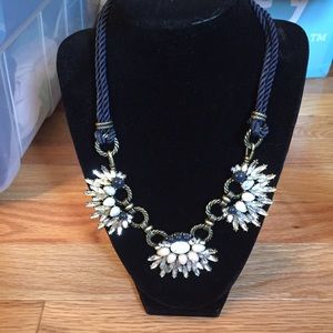 Chloe + Isabel collar necklace