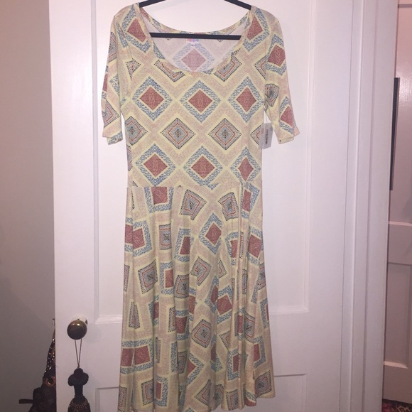 LuLaRoe Nicole Dress