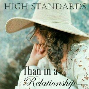 Meet your Posher, Kendra