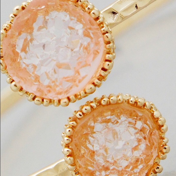 Light pink faux Druzy gold bracelet cuff - Picture 2 of 8
