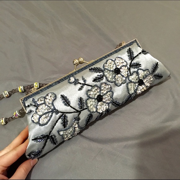 Handbags - Small silver party purse