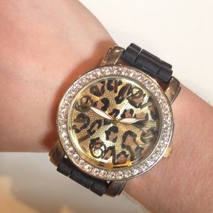 Leopard Watch