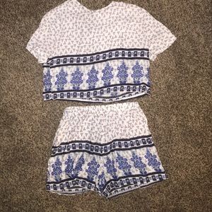 2 piece set