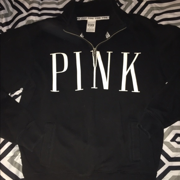 VS Pink half zip sweatshirt! 💕