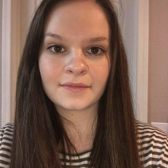 Meet your Posher, Elizabeth - Picture 1 of 1