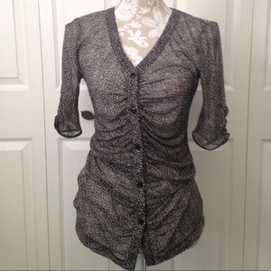 CAbi 3/4 Sleeve Ruched Top