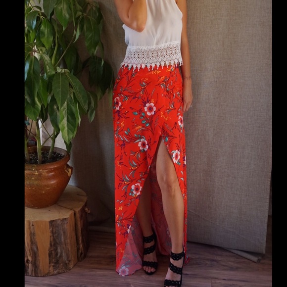 Winston White Dresses & Skirts - SALE//Winston White 💠Corfu Skirt in Chili