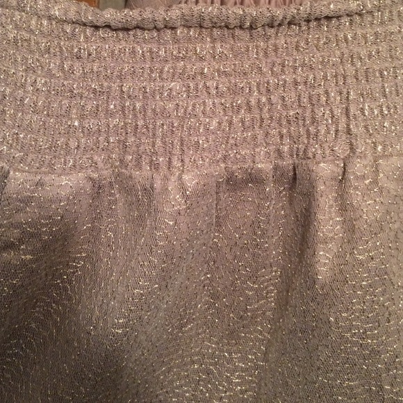 Mini skirt - Picture 3 of 3