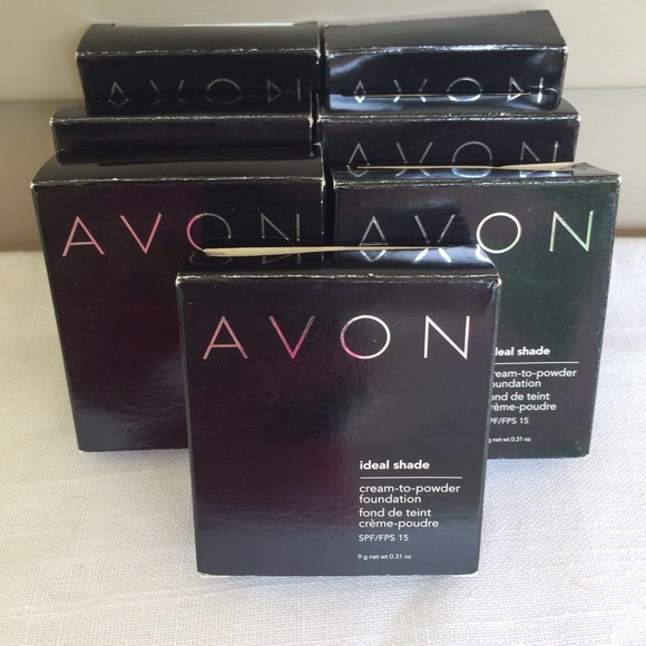 Avon Ideal Shade Cream to Powder Foundation - Picture 3 of 3