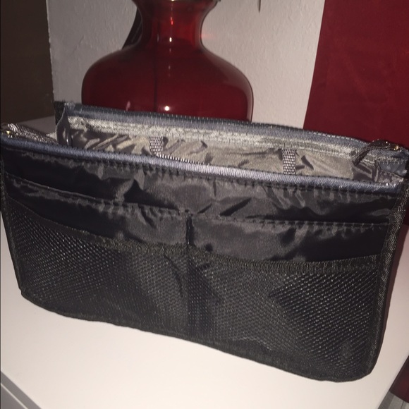 ❗️SALE❗LAST ONE--Travel Organizer - Picture 3 of 4