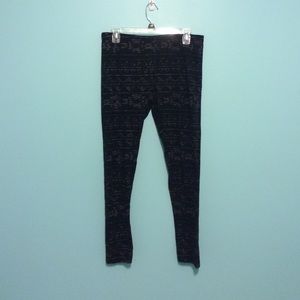 Graphic Print Leggings