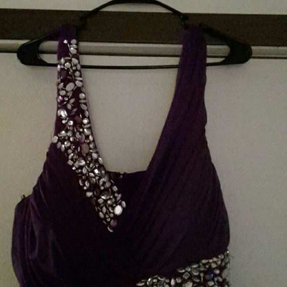 Dress - Picture 2 of 2