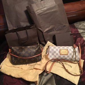 Louis Vuitton Monogram Pochette