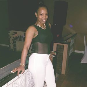 Meet your Posher, Lynette